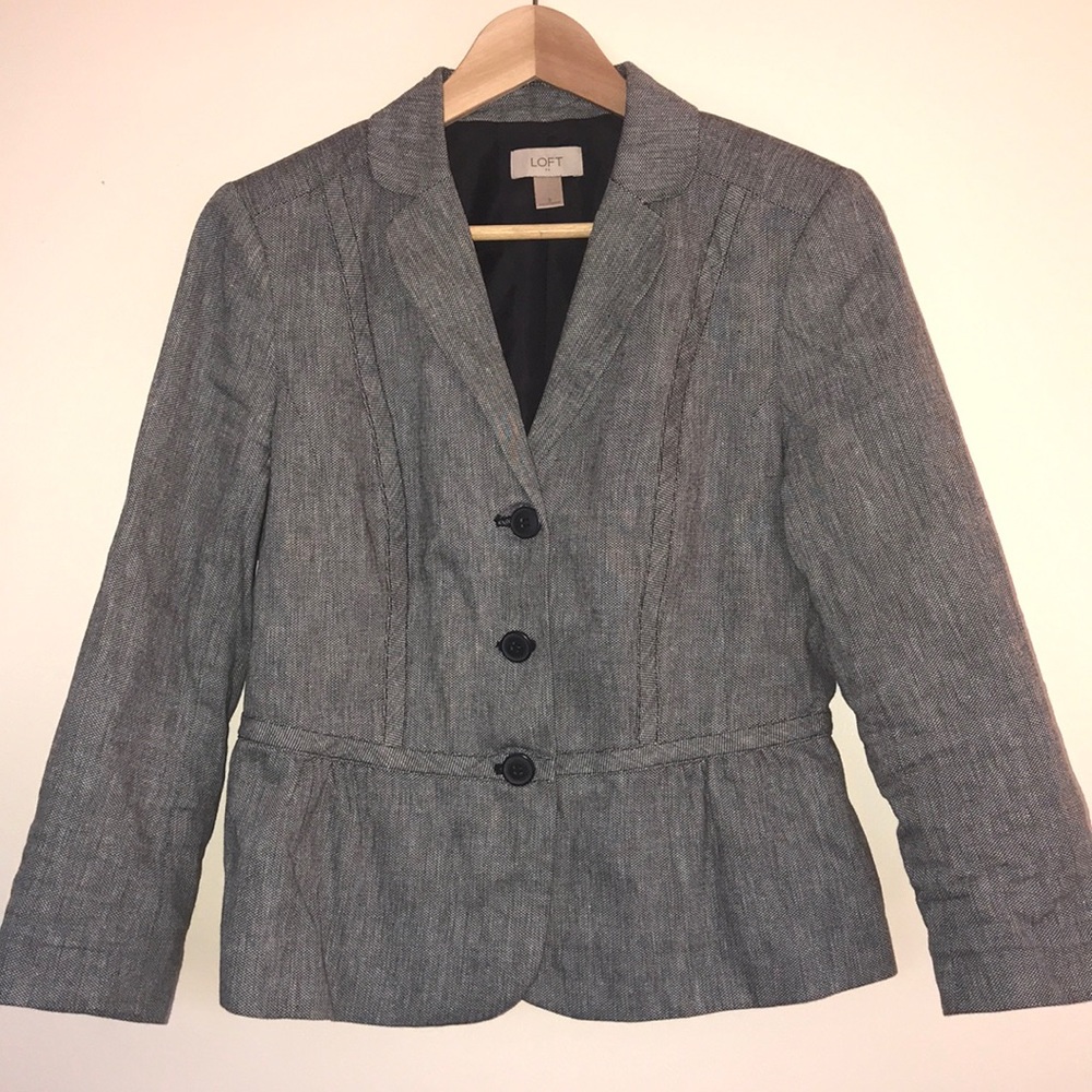 Gray blazer